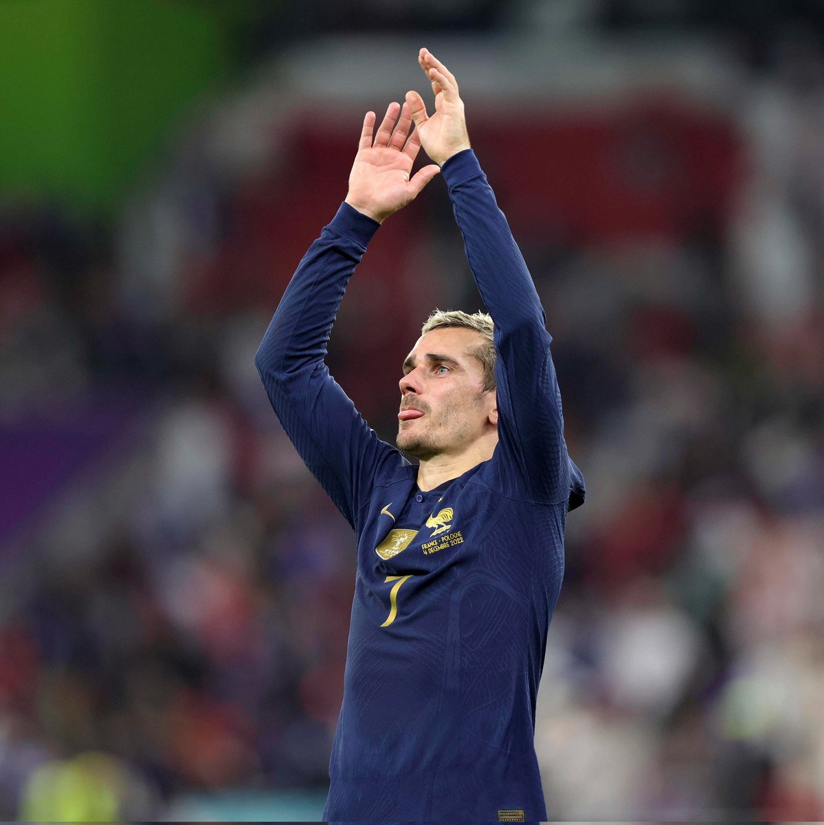 Joyeux anniversaire à Antoine Griezmann qui fête aujourd'hui ses 34 ans. 🎂🇫🇷

Assurément une légende de notre pays 🤩

Quelle version de Grizou en Bleus était la plus forte ? 2016, 2018 ou 2022 ? 👀