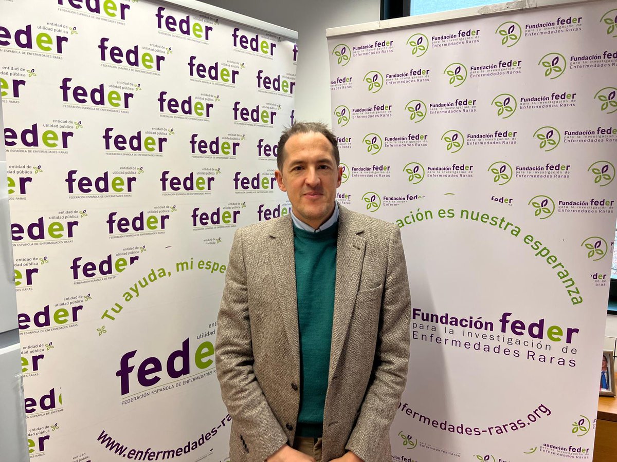FEDER | Enfermedades Raras (@feder_ong) on Twitter photo 📢<a href="/Danidevic/">Daniel de Vicente</a>, miembro nuestra JD, ha sido elegido para formar parte del Comité de Expertos Europeos de la EMA
Su experiencia como paciente, farmacéutico y representante de ER será clave para avanzar en el desarrollo de medicamentos huérfanos en Europa
🔗enfermedades-raras.org/actualidad/not… 📢<a href="/Danidevic/">Daniel de Vicente</a>, miembro nuestra JD, ha sido elegido para formar parte del Comité de Expertos Europeos de la EMA
Su experiencia como paciente, farmacéutico y representante de ER será clave para avanzar en el desarrollo de medicamentos huérfanos en Europa
🔗enfermedades-raras.org/actualidad/not…