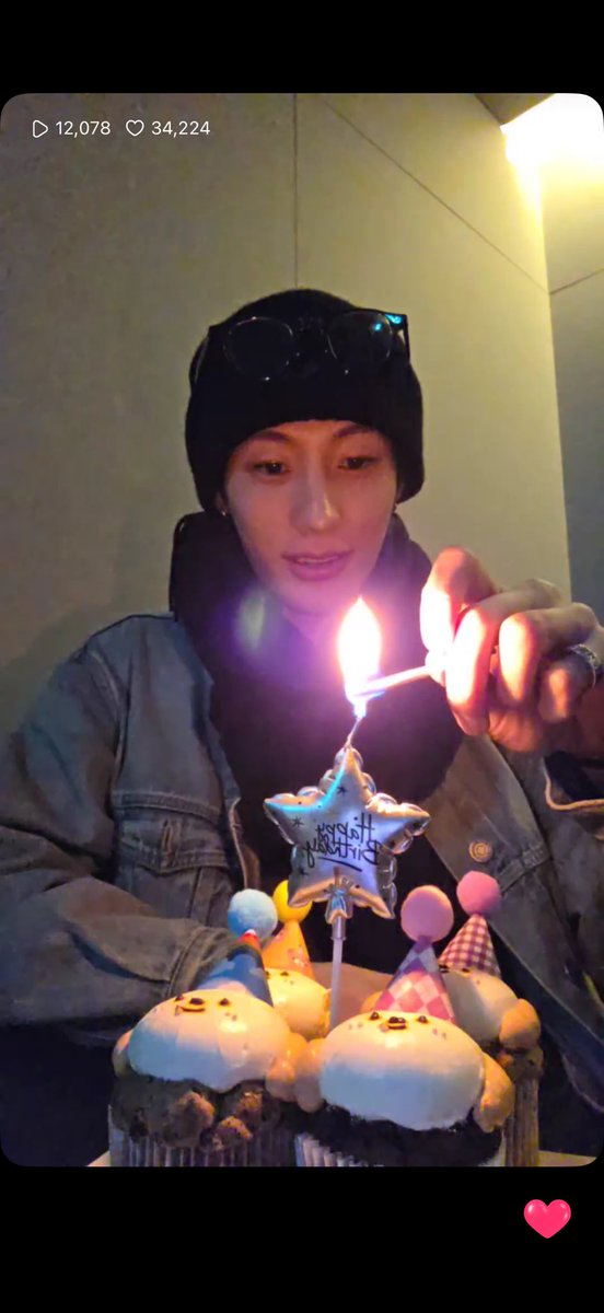 강아지귀여워ㅠㅠㅠㅠㅠ 생일진짜축하해🪽🩵🩵🩵