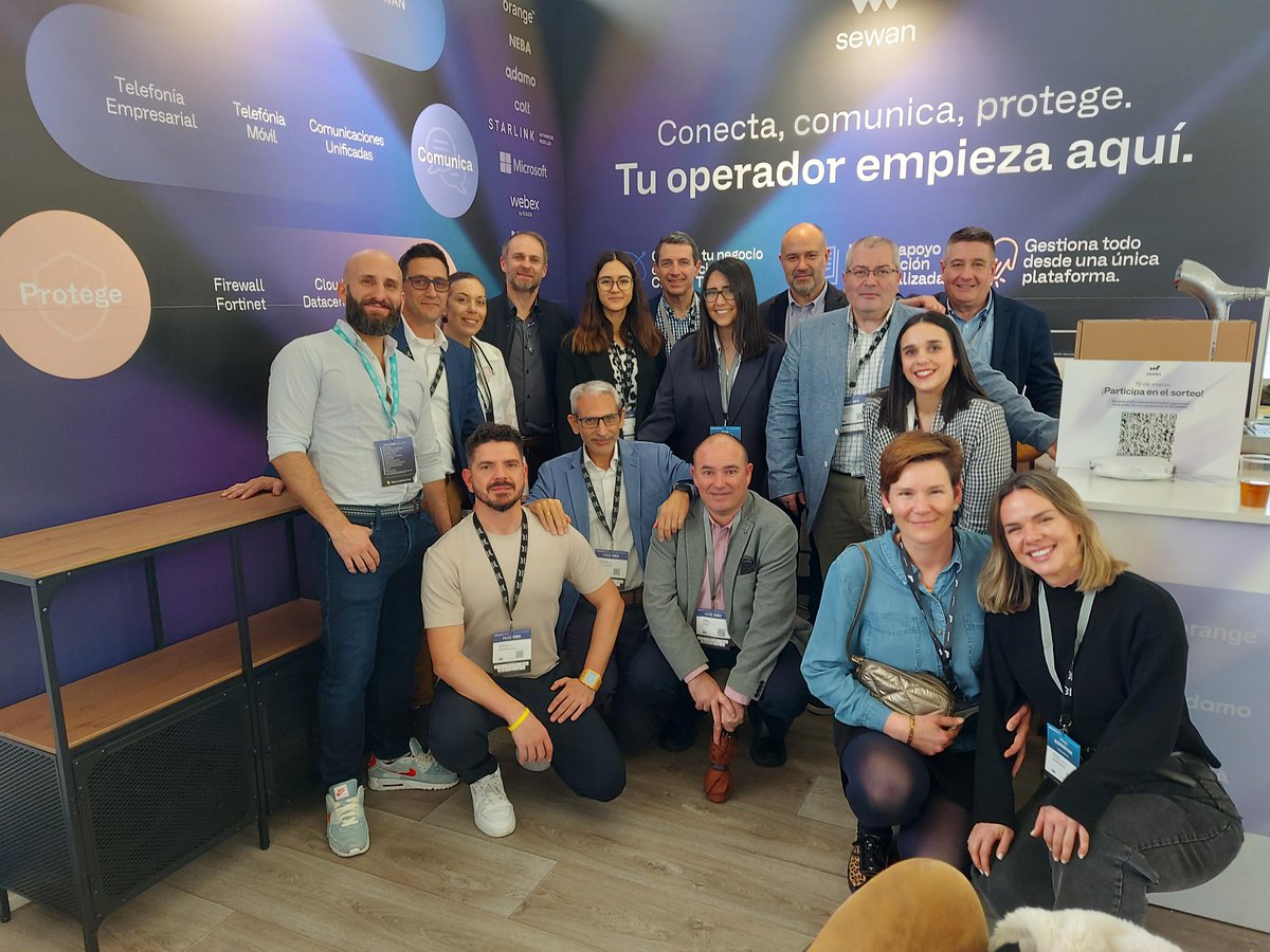 Sewan_ES's tweet photo. 🔵 ¡ASLAN2025 ha llegado a su fin! 🔵
Gracias a todos los que pasaron por nuestro stand N° 10, asistieron a la charla de Fernando Gimeno y Claudio Morán y participaron en nuestro sorteo. ¡Nos vemos en la próxima edición! 🚀🍷🎁
#Sewan #ASLAN2025 https://t.co/u7JC7IWKbx