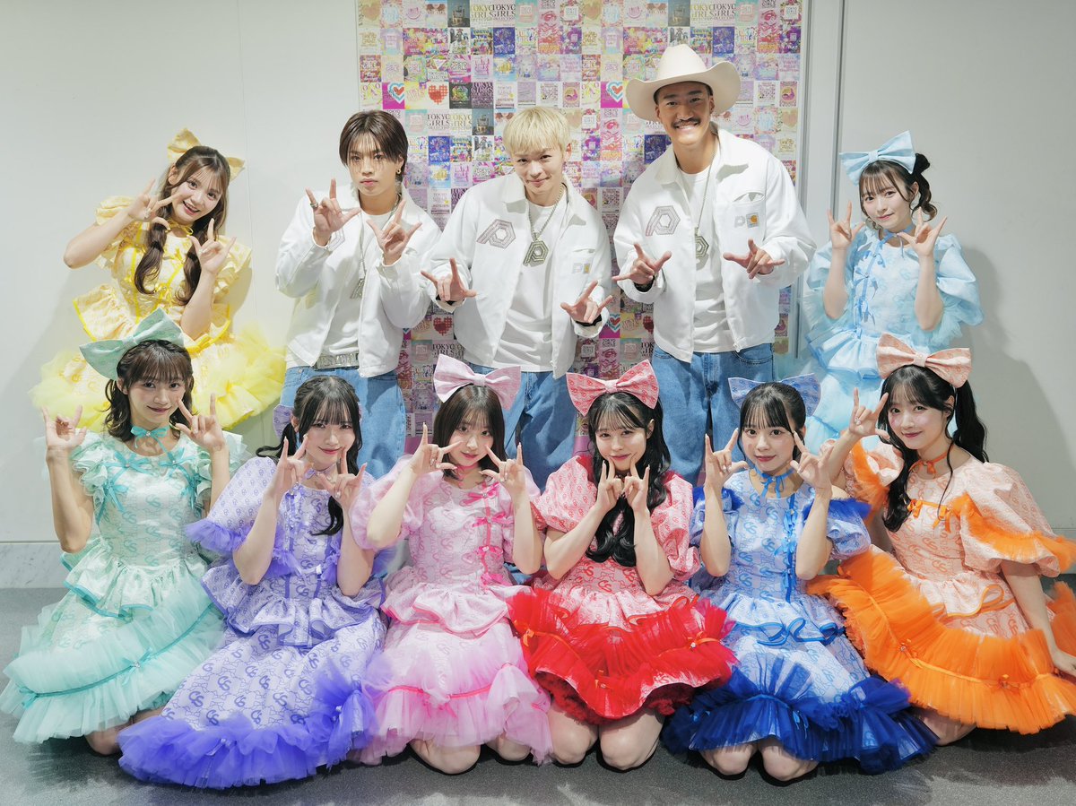 CUTIE_STREET_'s tweet photo. ✨💠PSYCHIC FEVERの皆さんと💠✨

コラボお写真📸
PSYCHIC FEVER @psyfe_official の皆さんありがとうございました🌏

TikTokも是非ご覧下さい💃
https://t.co/PprieLIfbZ

3/1(土)
「第40回 マイナビ 東京ガールズコレクション by girlswalker 2025 SUPRING/SUMMER」
📍国立代々木第一体育館

#TGC #TGC20th
#サイフィ #PSYCHICFEVER
#CUTIESTREET #きゅーすと 
#KAWAIIMAKER #きゅーてすと