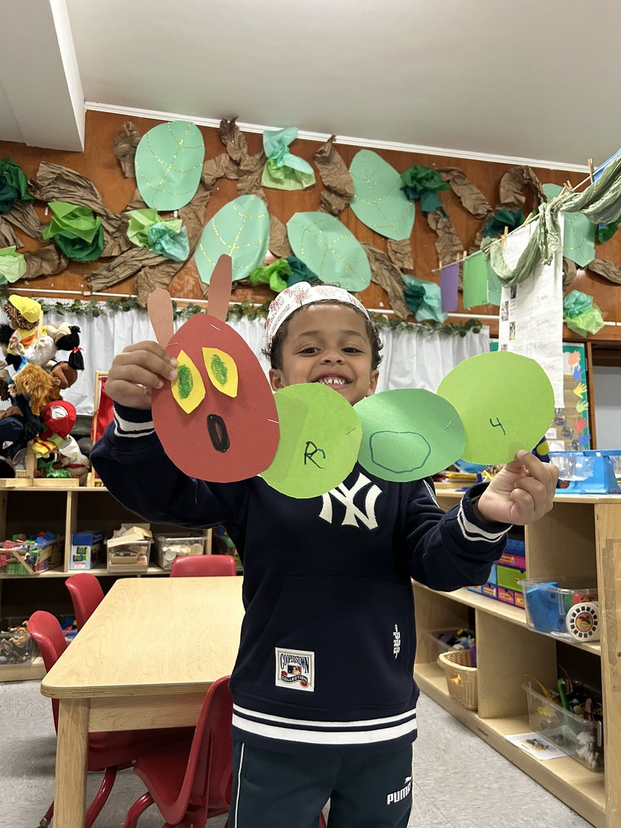 St.Theresa School tweet media