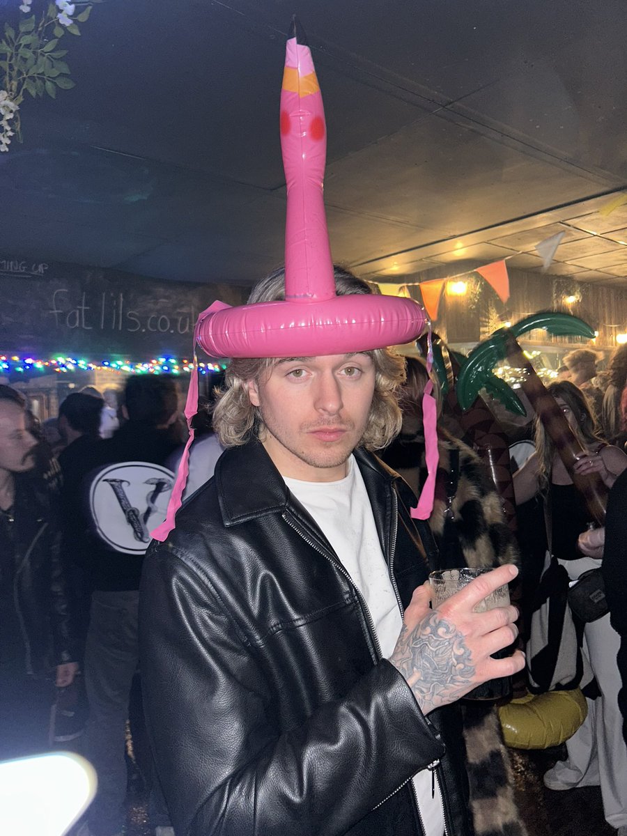 Benji Comley tweet media