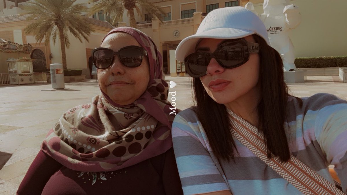 كل عام وأنتِ بخير يا أمي، وجودك نعمة وحبك أغلى هدية. أحبك من قلبي.

Happy Mother’s Day to the most amazing woman ever! Your love and strength inspire me every day. Love you more than words can say!