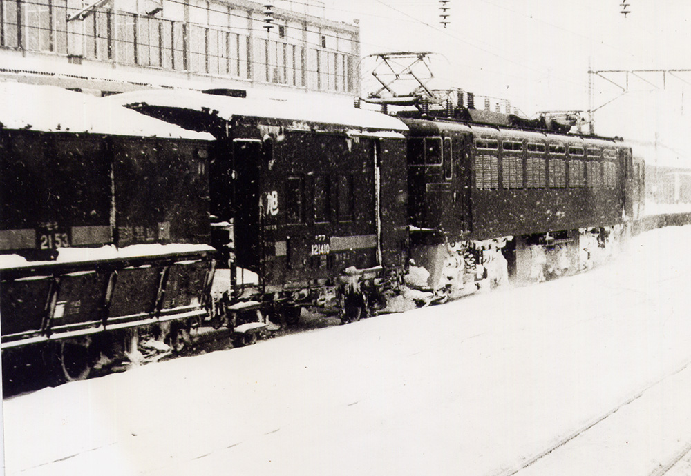 komumodel's tweet image. 見つけてきました。
ED76-500の石炭列車姿。
お待たせいたしました。