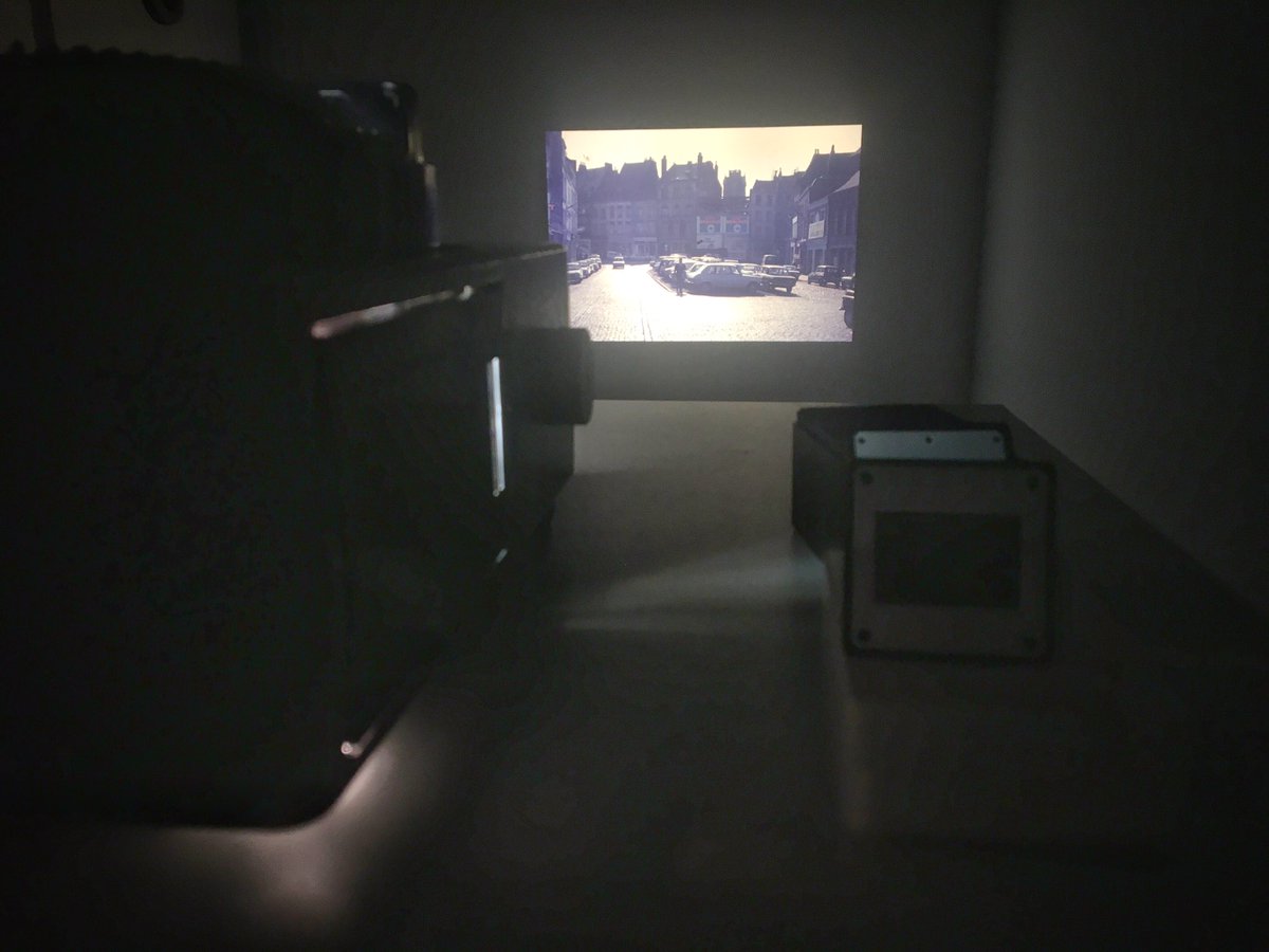 Quand tu prépares une expo photo, c’est le moment de tester le vieux matériel ! 😉😊
#archives #viedarchiviste #lesarchivescestlavie #valorisationdesarchives #expodarchives