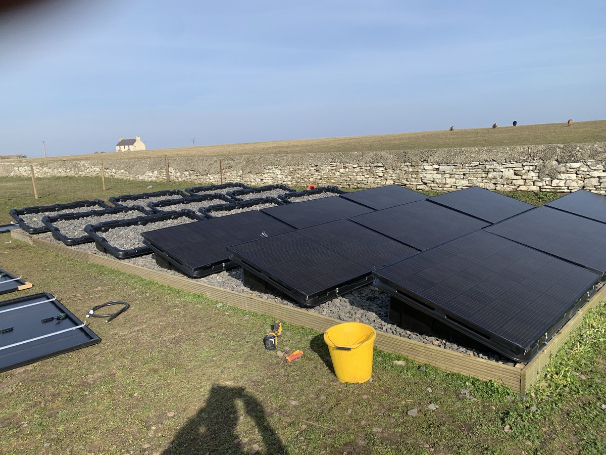 New ground mount PV array fitted today on a sunny Orkney day. <a href="/TheSolarShed/">Kevin Holland</a> <a href="/ecocars1/">Jonathan Porterfield</a> <a href="/KateFantom/">Kate, Florence and James</a>