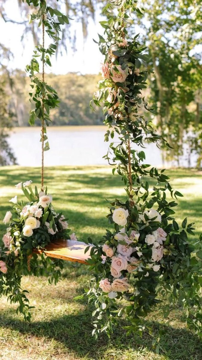 Yazkatibim's tweet image. Ben cumaya gidiyorum, isteyen sallansın...🌸 #NevruzBayramı #nevr