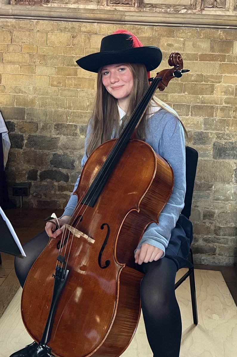 UPP_Music's tweet image. Join us tonight for what promises to be an excellent performance. Hear our musket-firing cellists alongside a super string section supplemented by wind players, piano, harp, harpsichord and some extraordinary stand-out soloists in an evening of wide-ranging entertainment.