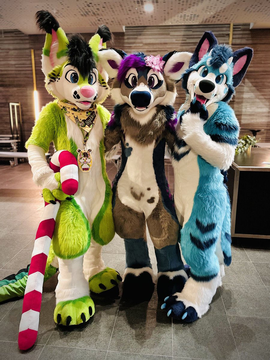 Spike ๐ (@sdrachentaenzer) on Twitter photo Look at those cuties i found at #NFC2025 ๐๐๐
<a href="/ExiCZ/">Exi ๐ CeSFuR</a> <a href="/MaiyunYue/">Maiyun Yue</a>
#FursuitFriday
๐ธ<a href="/FluffyFionka/">Fionka</a>
๐งต <a href="/Fionka_Fursuits/">๐ Fionka Fursuits ๐</a> <a href="/Zuri_Studios/">Zuri Studios</a> Look at those cuties i found at #NFC2025 ๐๐๐
<a href="/ExiCZ/">Exi ๐ CeSFuR</a> <a href="/MaiyunYue/">Maiyun Yue</a>
#FursuitFriday
๐ธ<a href="/FluffyFionka/">Fionka</a>
๐งต <a href="/Fionka_Fursuits/">๐ Fionka Fursuits ๐</a> <a href="/Zuri_Studios/">Zuri Studios</a>