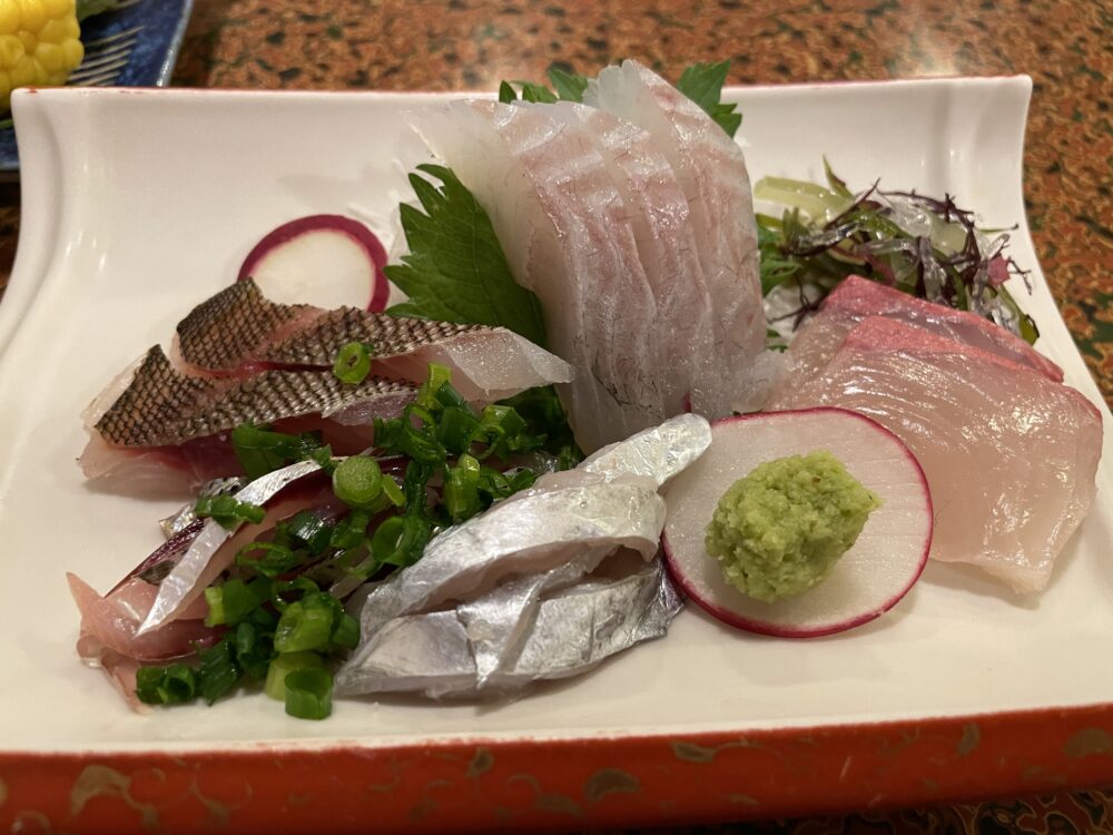 kou_onsenzanmai's tweet photo. 極上湯を求めて旅してると…
たまに“とんでもなく美味い”食事に出会うことがある。
そんな感動レベルの温泉宿、13ヶ所ピックアップしました♨️
しかもコスパまで最高です。
▼ブログ版
 https://t.co/SSBz0gOsuM
▼YouTube版
 https://t.co/o1OVbmBGda https://t.co/iMzTtt9iVm