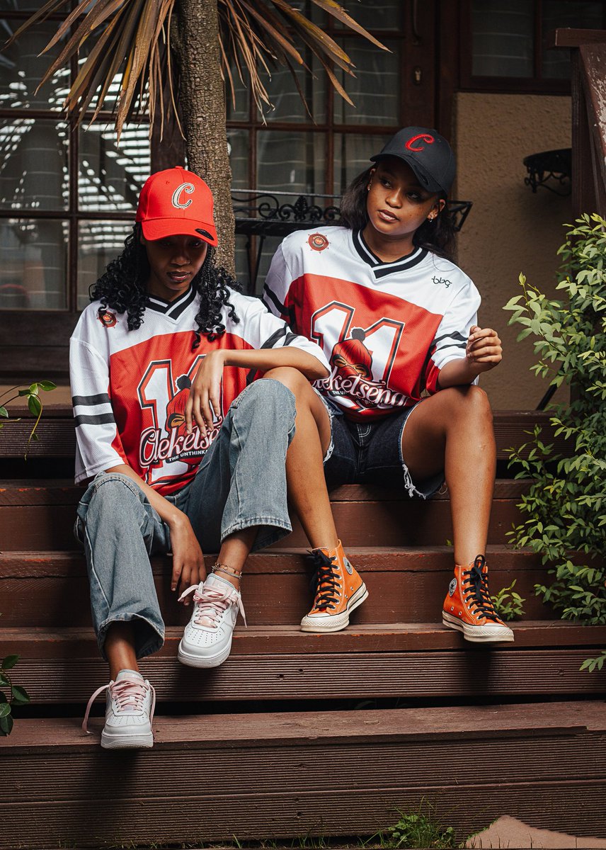 POKELLO EA CLEKETSENG E TSOILE, E TLEREFETSE BOFUBELU KE MOCHESO OA LILEMO TSE LESHOME LE MOTSO E KHABA KA HO PEPESA TSA LEHAE!
E RALILOE KE KOETE @ktee_beats le @rbhudda OA KA MAJANTJENG! LINEPENG KE @relic_thapeloo
REA LEBOHA KA MONYETLA NTATE @clepatwala

#Cleketseng #sqo