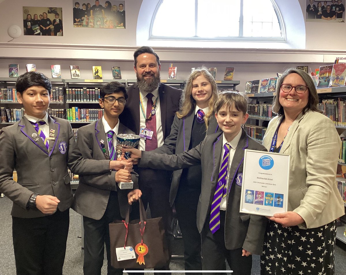 Brilliant news - well done to our Literature Quiz team who returned yesterday with 1st and 2nd place! Congratulations team! #extracurricular #WorthingHigh