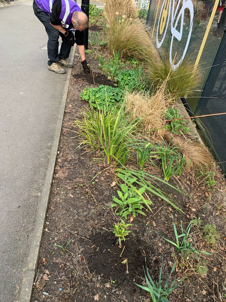 Just a few of the projects we’ve been working on this week in #Altrincham. Did you know you can help us raise funds with almost every online purchase at no cost to you? It’s so easy! easyfundraising.org.uk/support-a-good…