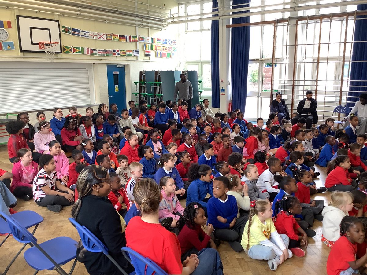 PrimaryStJohnJ1's tweet photo. Well Done & Red Nose Day Assembly at #stjohnofjerusalem https://t.co/66HpwRj5DX
