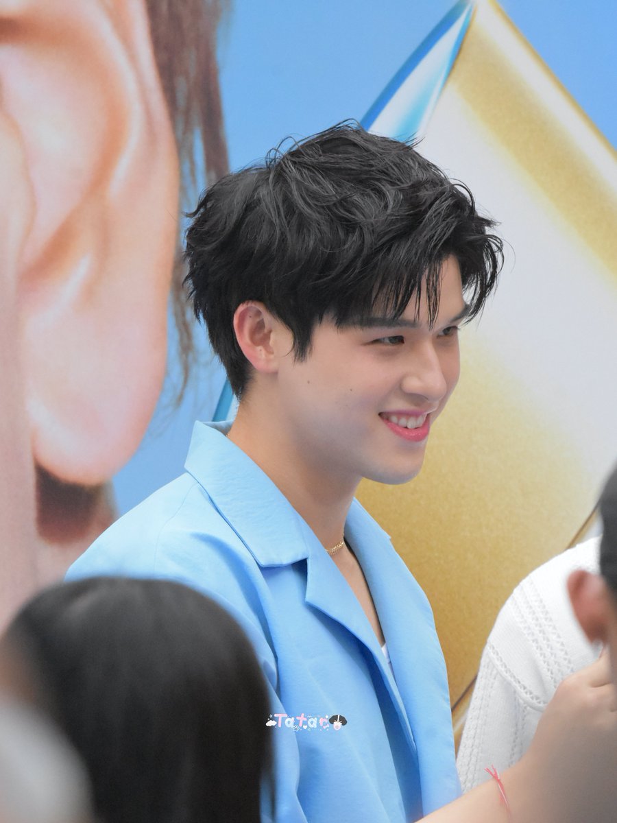 tatar_lvs's tweet photo. ไม่ใช่ไอติมก็ละลายได้ ไม่ใช่เขินนะ แต่ร้อนนนนน 

SKYNANI FREE TO SHINE 

#ANESSAxSkyNani 
#skywongravee 

@skywongraveee https://t.co/lRK5RY58fX