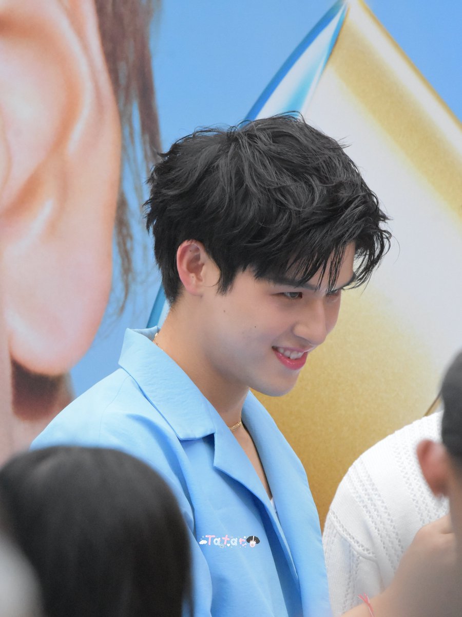 tatar_lvs's tweet photo. ไม่ใช่ไอติมก็ละลายได้ ไม่ใช่เขินนะ แต่ร้อนนนนน 

SKYNANI FREE TO SHINE 

#ANESSAxSkyNani 
#skywongravee 

@skywongraveee https://t.co/lRK5RY58fX