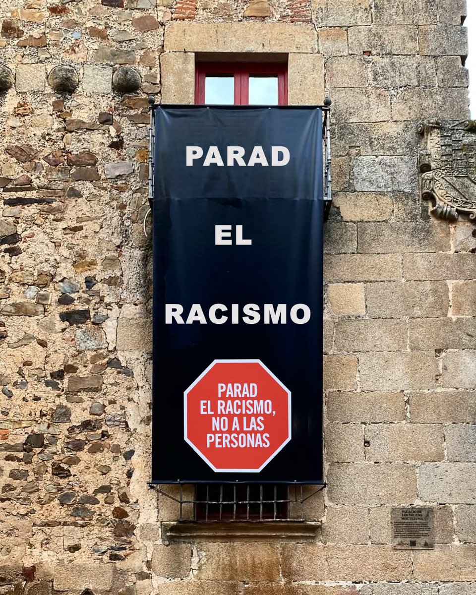 refugiados_cc's tweet photo. Hoy 21 de marzo  Día contra el Racismo, contra  la Discriminación Racial.  #paradelracismo  
PARAD EL RACISMO.  
#Cáceres https://t.co/6OwW72YpY8