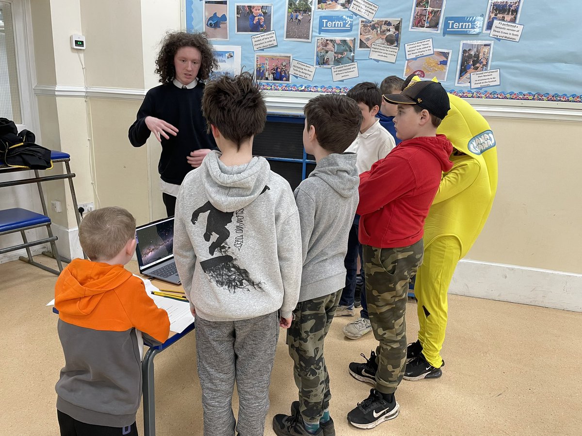 McLarenSTEM's tweet image. From this very classroom to the cosmos! A former primary pupil returned with an interactive solar system model &amp;amp; an incredible chat about NASA, space travel &amp;amp; astrophysics. The enthusiasm was out of this world! @CallanderP #STEMInspiration #FromPupilToTeacher