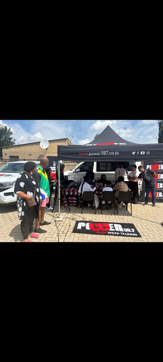 LudwabeMon48870's tweet photo. We are here for "Now we are Talking" #TeamPOWERTalk #Sharpville Day @DenzilTaylor @Powerfm987 What a great experience with #POWERTalk Hostπ¦β€οΈπ¦ https://t.co/ydYoKGZKyf