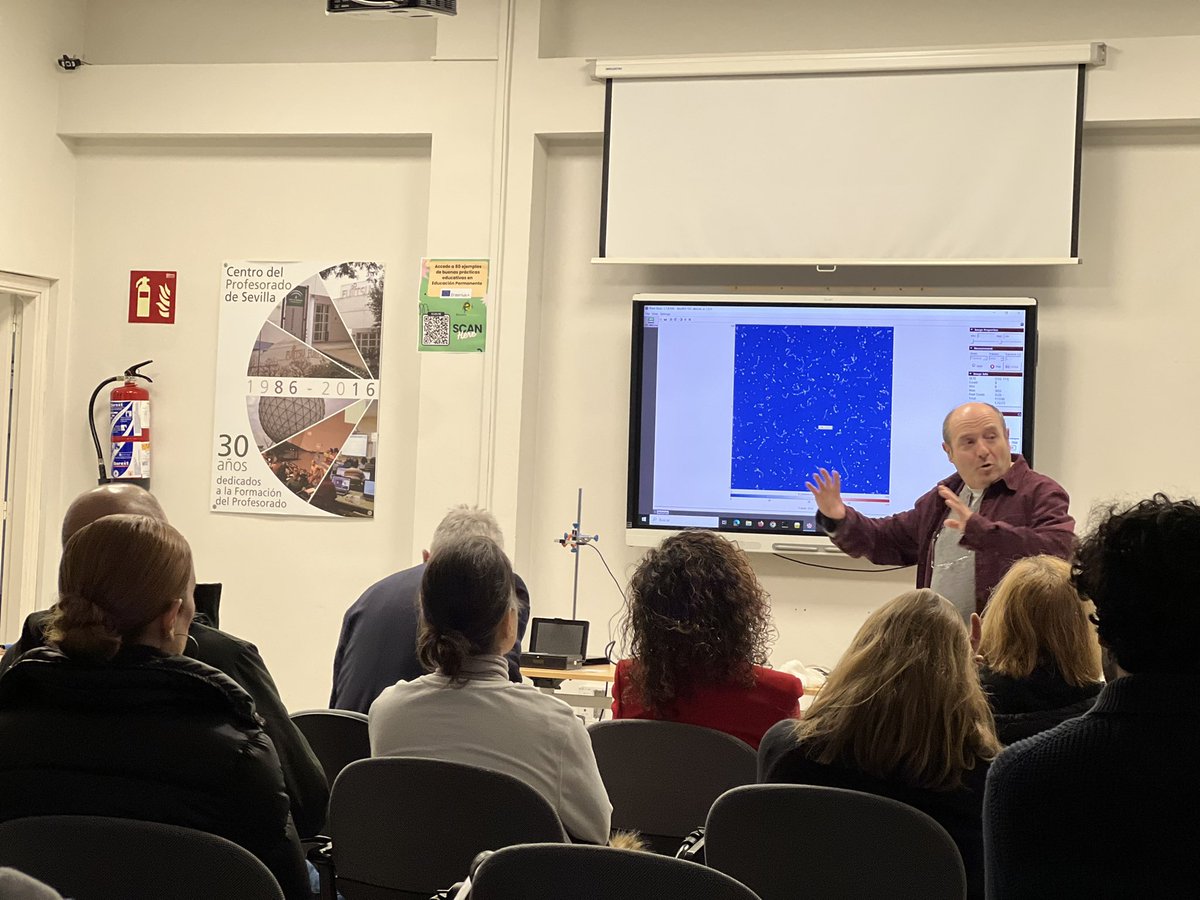 Hoy, 40 alumn@s de Bachillerato profundizan sobre #Física_de_partículas en el <a href="/CEPdeSevilla/">CEP de Sevilla</a>, con la guía del <a href="/ParqueCiencias/">Parque De las Ciencias</a> y el <a href="/CERN/">CERN</a> 
<a href="/DG_IFP/">DG de Innovación y Formación del Profesorado</a> <a href="/FormacProfAnd/">Servicio de Planes de Formación</a>