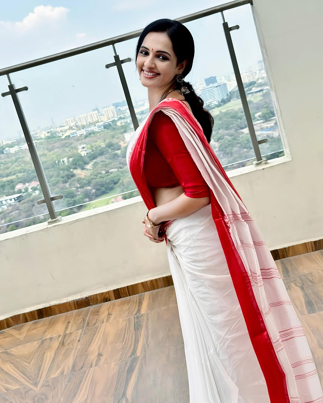 GmjwARSa0AAMKye?format=jpg&name=large