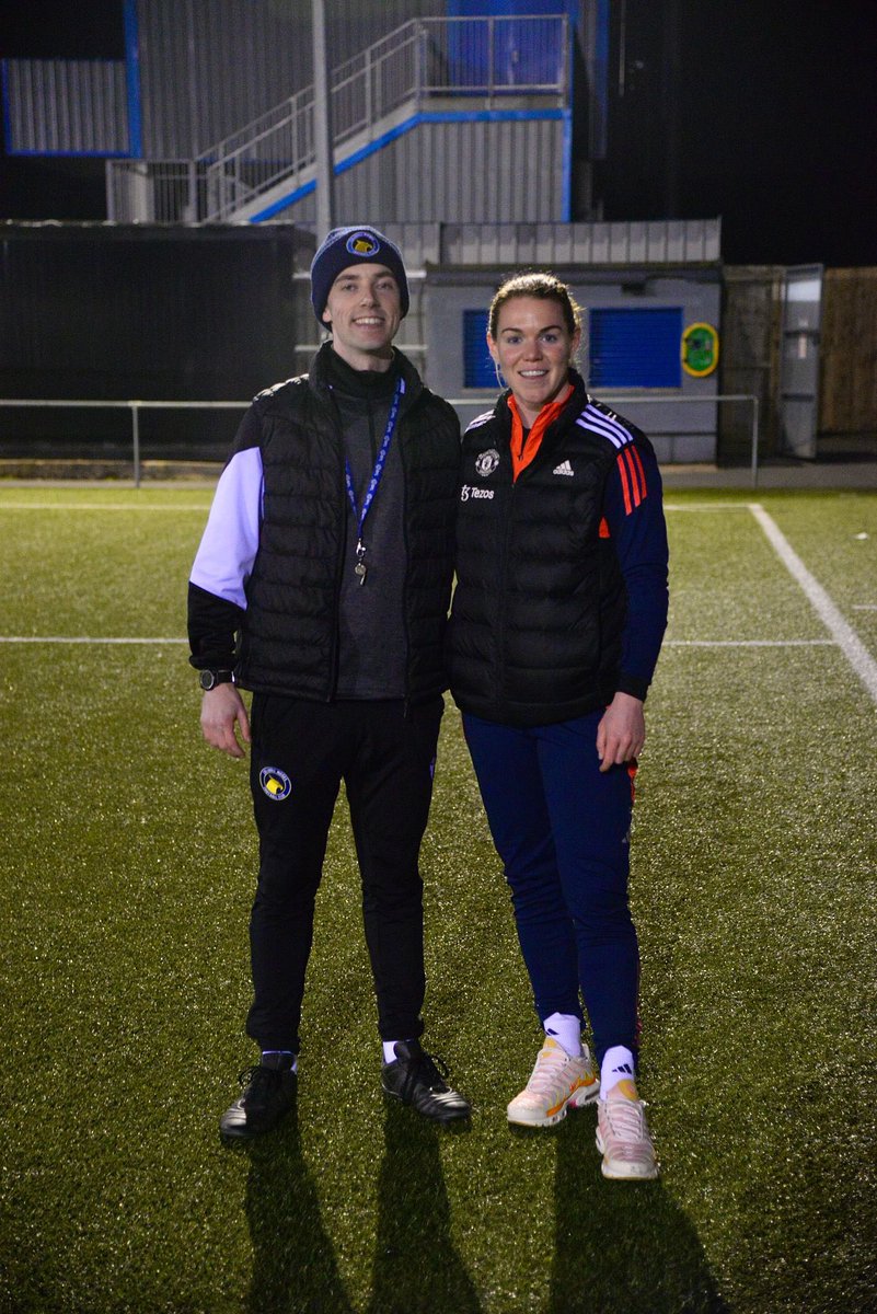Joe Kirkland (@joe_kirky11) on Twitter photo Great to have <a href="/ManUtdWomen/">Manchester United Women</a>
and <a href="/IrelandFootball/">Ireland Football โฝ๏ธ๐ฎ๐ช</a>
player <a href="/aoifemannion_/">Aoife Mannion</a> join us this week! ๐๐ผ Great to have <a href="/ManUtdWomen/">Manchester United Women</a>
and <a href="/IrelandFootball/">Ireland Football โฝ๏ธ๐ฎ๐ช</a>
player <a href="/aoifemannion_/">Aoife Mannion</a> join us this week! ๐๐ผ