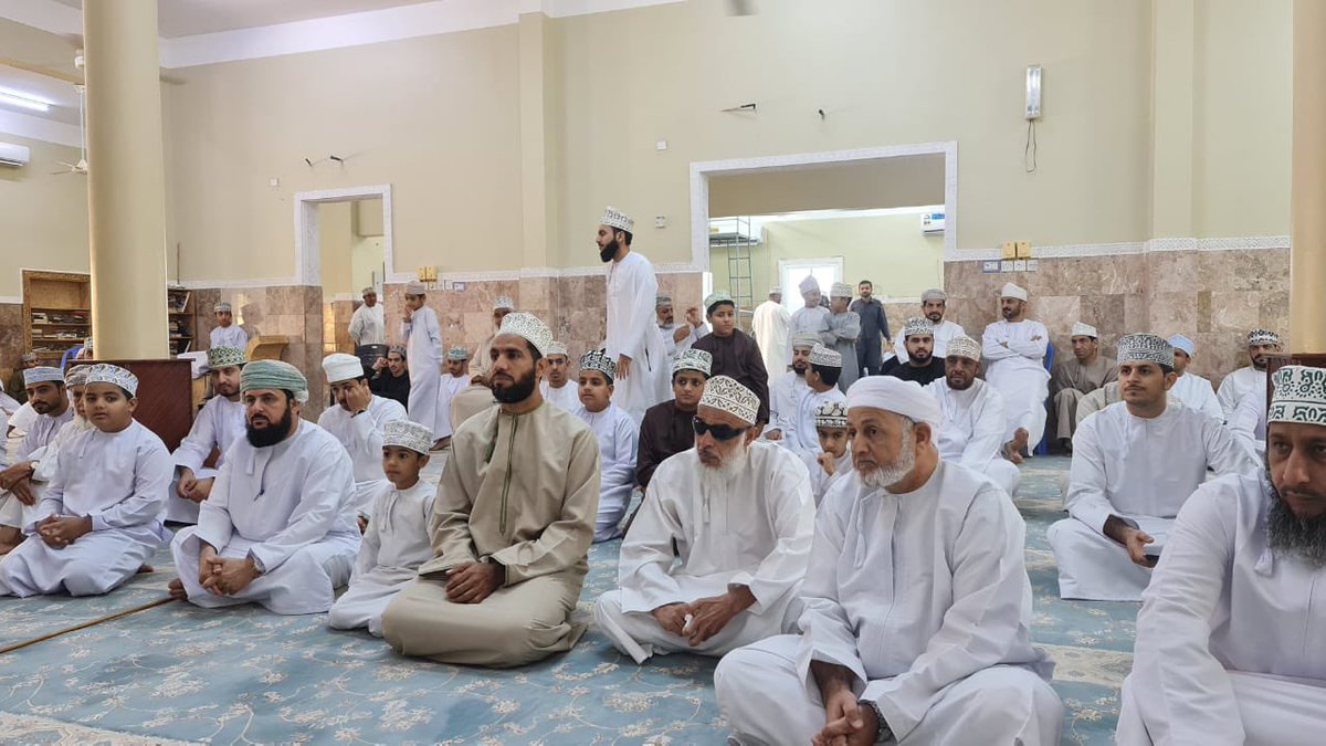 FljAly75601's tweet photo. بتنظيمٍ من فريق الشعلة الرياضي الثقافي، ممثَّلًا في اللجنة الثقافية، وبالتعاون مع مدرسة شمس الربيع الخاصة للتعليم المبكر، قدَّم الفاضل طلال بن سالم الخنبشي محاضرةً بعنوان “المناعة السيبرانية”. https://t.co/Qr4UHfQZJu