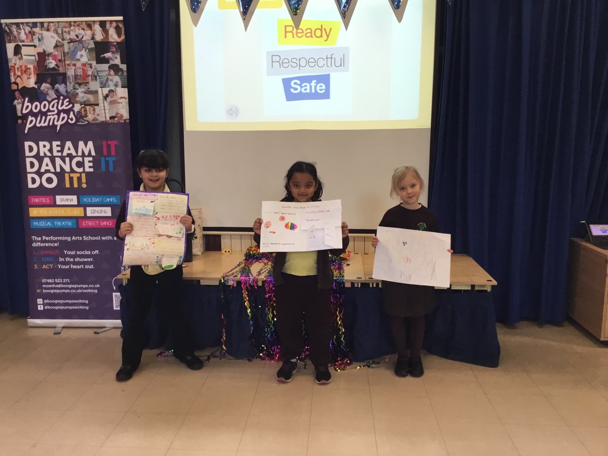 CrawleyRidge1's tweet image. 🌟 A huge well done to our Science competition winners! 🎉 Each child has been gifted a beautiful science book. 📚👏 Thank you, Miss Berry, for organising! 🔬🚀 #ScienceStars #WellDone