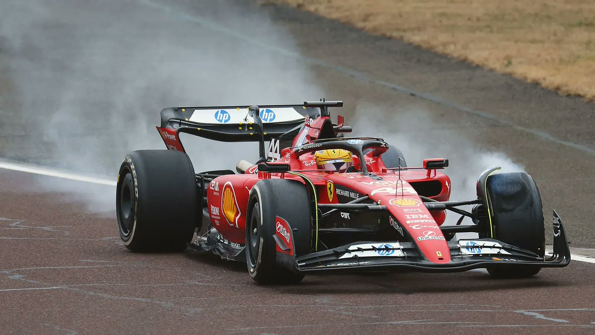 fioranialex's tweet photo. GP CHINA HAMILTON POLE SPRINT RACE ! #ferrari #hamilton #gpcina  #f1 #gp... https://t.co/vF9nhWFDCI via @YouTube https://t.co/ebawHWuLvy