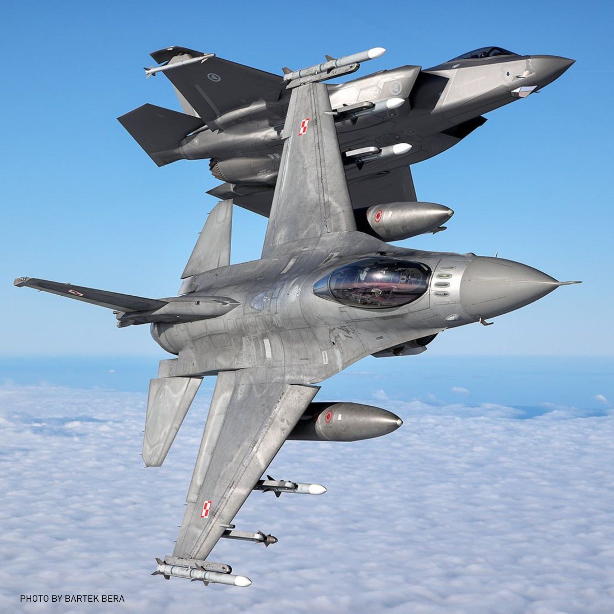 LockheedMartin's tweet image. Stronger together. Faster together. Dominant together. ⚡💪