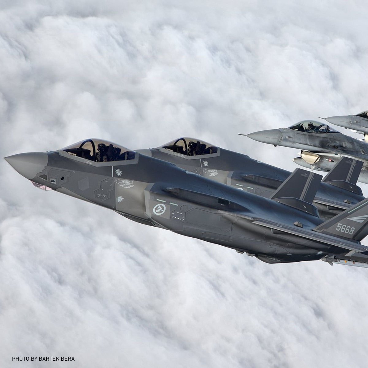 LockheedMartin's tweet image. Stronger together. Faster together. Dominant together. ⚡💪