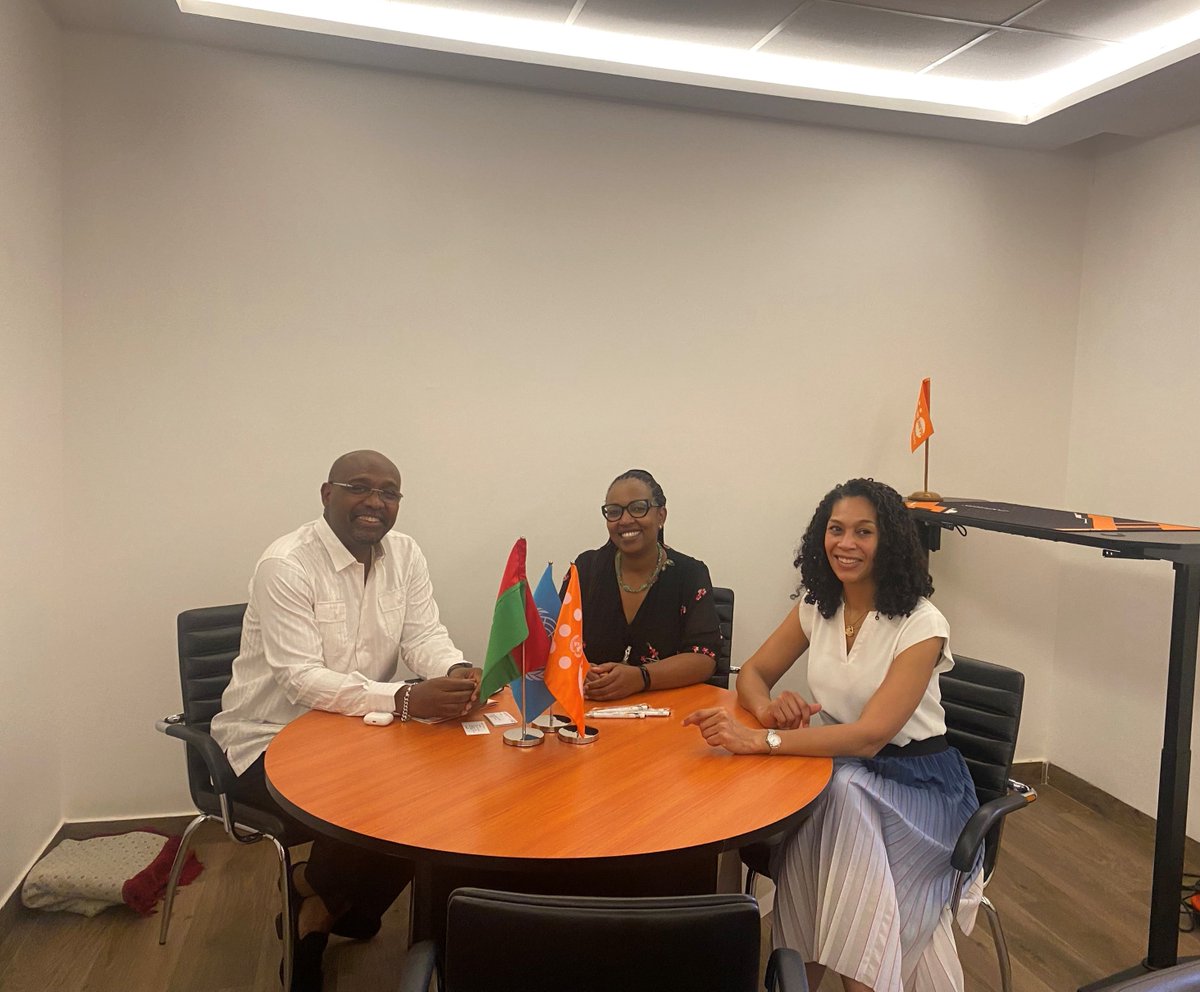 <a href="/DevCanada/">Développement Canada</a>🤝<a href="/UNFPABF/">UNFPA Burkina Faso</a> pour l’éradication de la VBG et l’accès amélioré aux soins de santé reproductive pour les femmes et les filles au 🇧🇫. Un échange fructueux entre le Représentant adjoint de <a href="/UNFPABF/">UNFPA Burkina Faso</a> et <a href="/AhadoDjifa/">Djifa Ahado</a> 🇨🇦 Directrice des Programmes de développement lors de sa visite