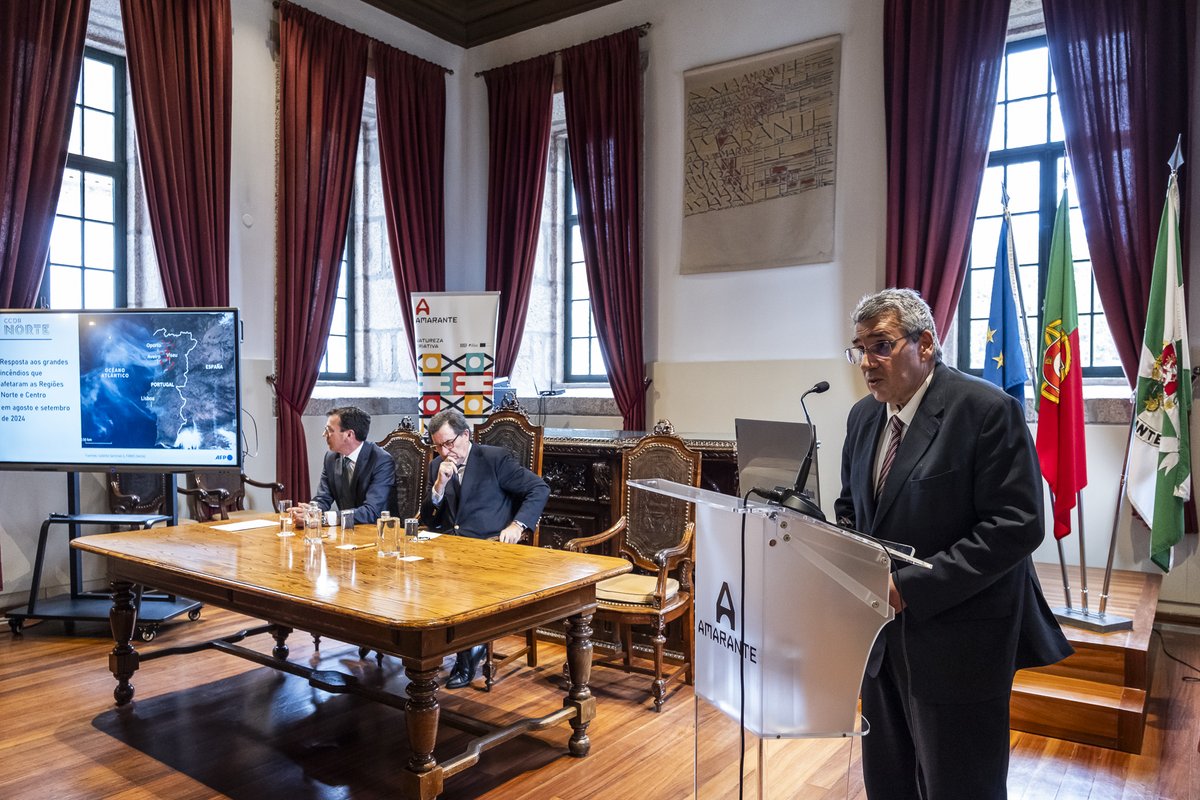 HanksThomas26's tweet image. Indemnizações pelos incêndios de 2024 deverão estar concluídas até maio, anuncia ministro em Amarante

#amarante #valsousatv #sapo 
valsousatv.sapo.pt/2025/03/21/ind…
@ccdrn