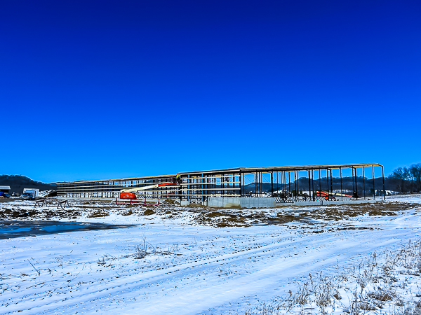 FoxCitiesBuild's tweet image. Agricultural Construction Project Update:
Triple Moore Farms - Freestall Barn - steel is going up!
We’re in the middle of building a 320' x 136' freestall barn for Triple Moore Farms.

#FreestallBarn #DairyConstruction #FoxCitiesBuilders #TripleMooreFarms #BuiltForEfficiency