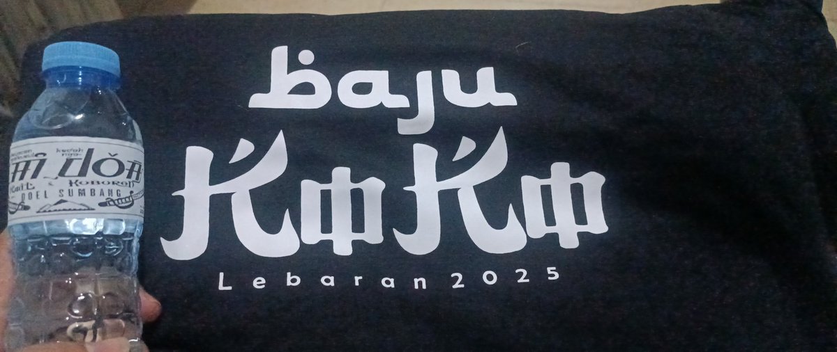 Beli baju koko, bonus Cai Doa. 

<a href="/0tk0il/">ØTöNGKØiL</a> <a href="/rmlegoh/">LeonKoil</a> <a href="/The_Bassistman/">@kuburan_Denny</a> <a href="/bandKUBURAN/">KUBURAN Band Official</a>