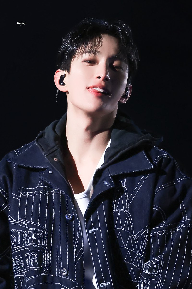 타이밍 tweet media