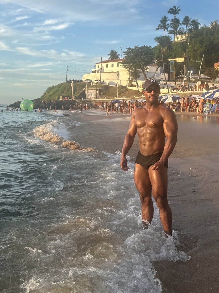 Lembrança de um verão que começou como o melhor da minha vida e terminou com a necessidade de mudança na minha abordagem psicoterapêutica.