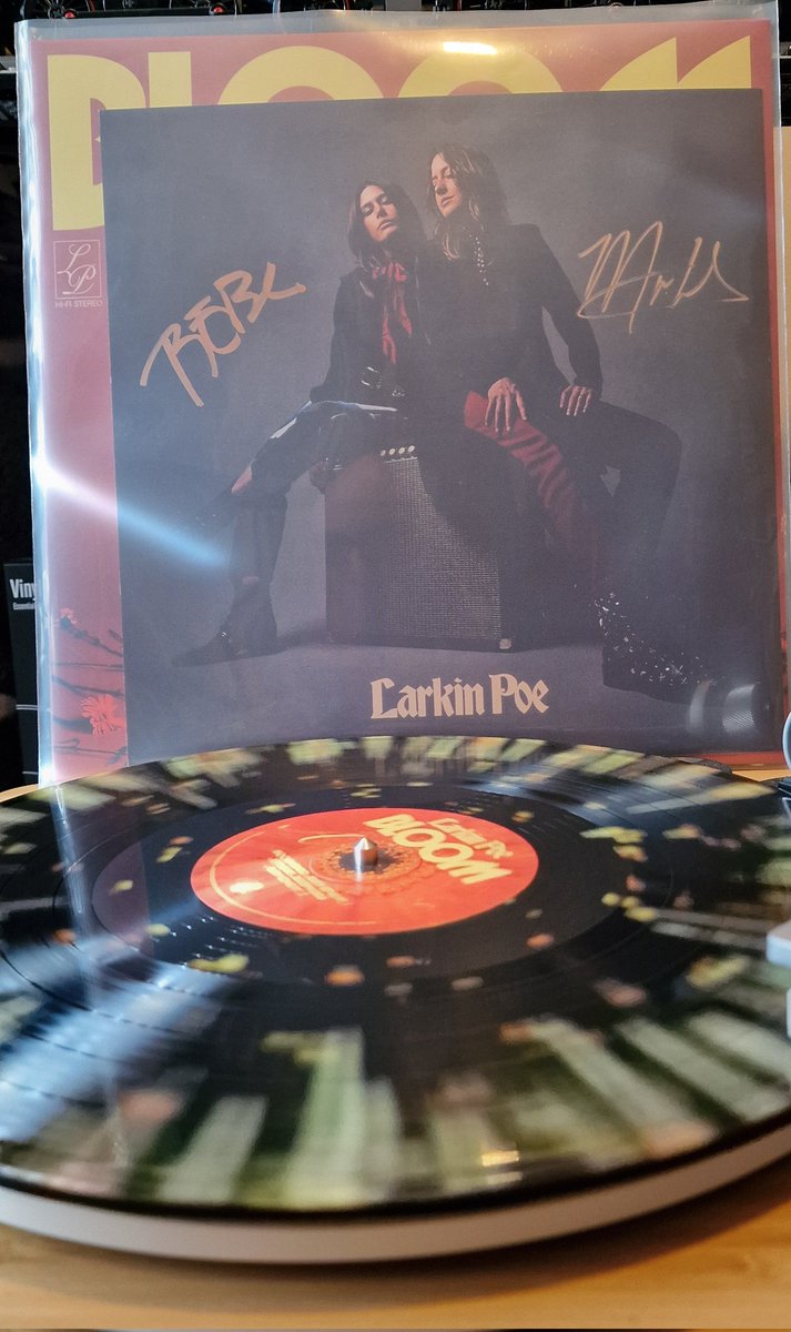 SuicidalAndroid's tweet image. #NowPlaying 

@LarkinPoe 
#Bloom