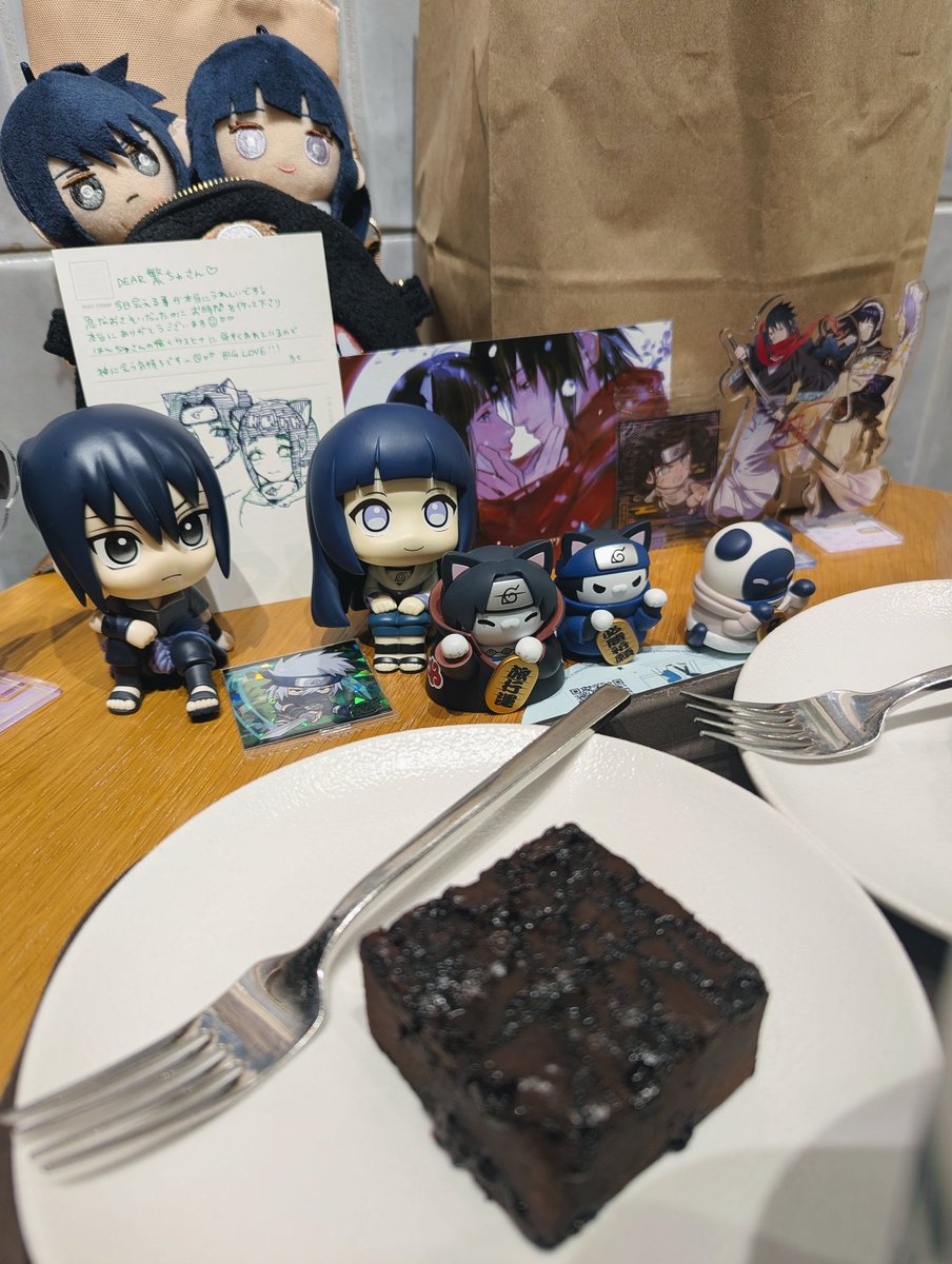 Hanchu27's tweet photo. 言葉にできない、可愛さの大渋滞。
感謝感激感動のオフお茶会✨🙌🍵
最高でした🥰🙌✨
また会える日を心待ちにしています☀ https://t.co/5x0GzcabTm