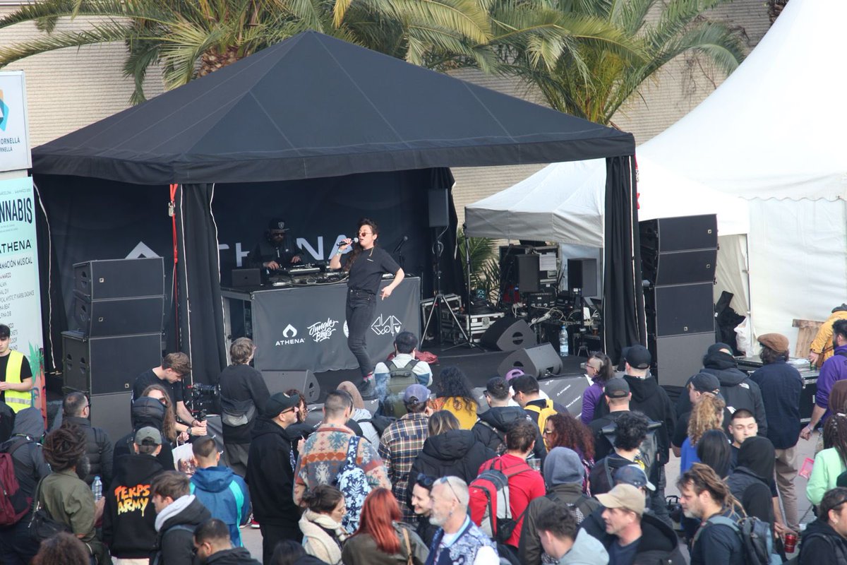 CBDライブラリー［公式］ tweet media