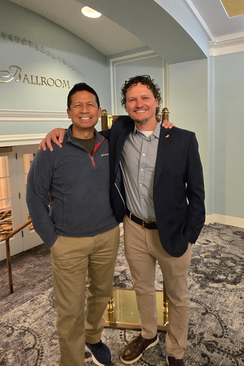 Daniel Czyz, PhD (@360science) on Twitter photo Tackling #AMR through #OneHealth means treating human and animal infections alike. Thanks to Dr. Roy Yanong from <a href="/UF_IFAS/">UF IFAS Solutions</a> Tropical Aquaculture for inviting me to give a talk on #phages and #SilverNanoparticles at the 48th Eastern Fish Health Workshop in Grand Rapids, MI. <a href="/UF_MCS/">UF Microbiology</a> Tackling #AMR through #OneHealth means treating human and animal infections alike. Thanks to Dr. Roy Yanong from <a href="/UF_IFAS/">UF IFAS Solutions</a> Tropical Aquaculture for inviting me to give a talk on #phages and #SilverNanoparticles at the 48th Eastern Fish Health Workshop in Grand Rapids, MI. <a href="/UF_MCS/">UF Microbiology</a>