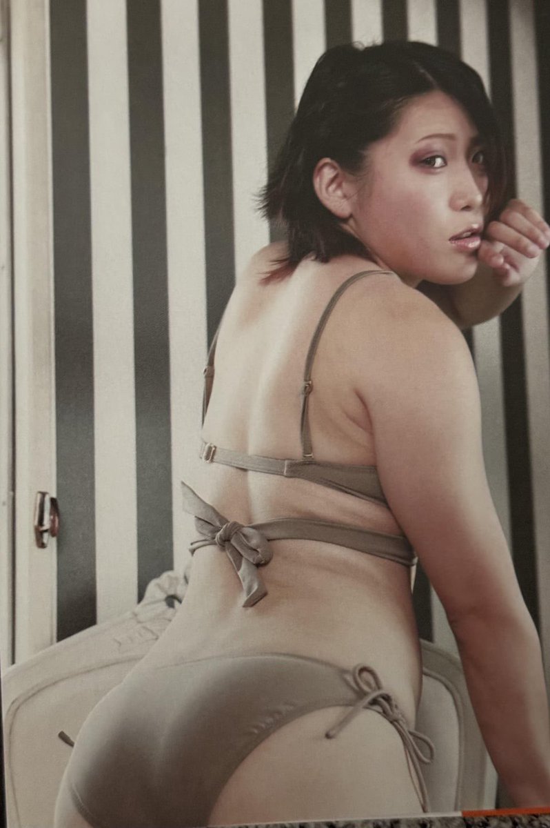 rosetotheace's tweet image. thinking about waking up next to you.