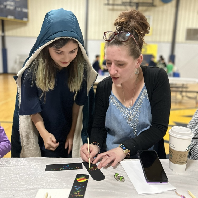 MAGriffons's tweet photo. Thanks to those that came out to our โLet your Love of Reading Glowโ Literacy Night! There were so many fun games and activities for all ages! It was a great night of family fun! #MAexcellence #readingmonth #MAcommunity #happykids https://t.co/Ndi8miYjof
