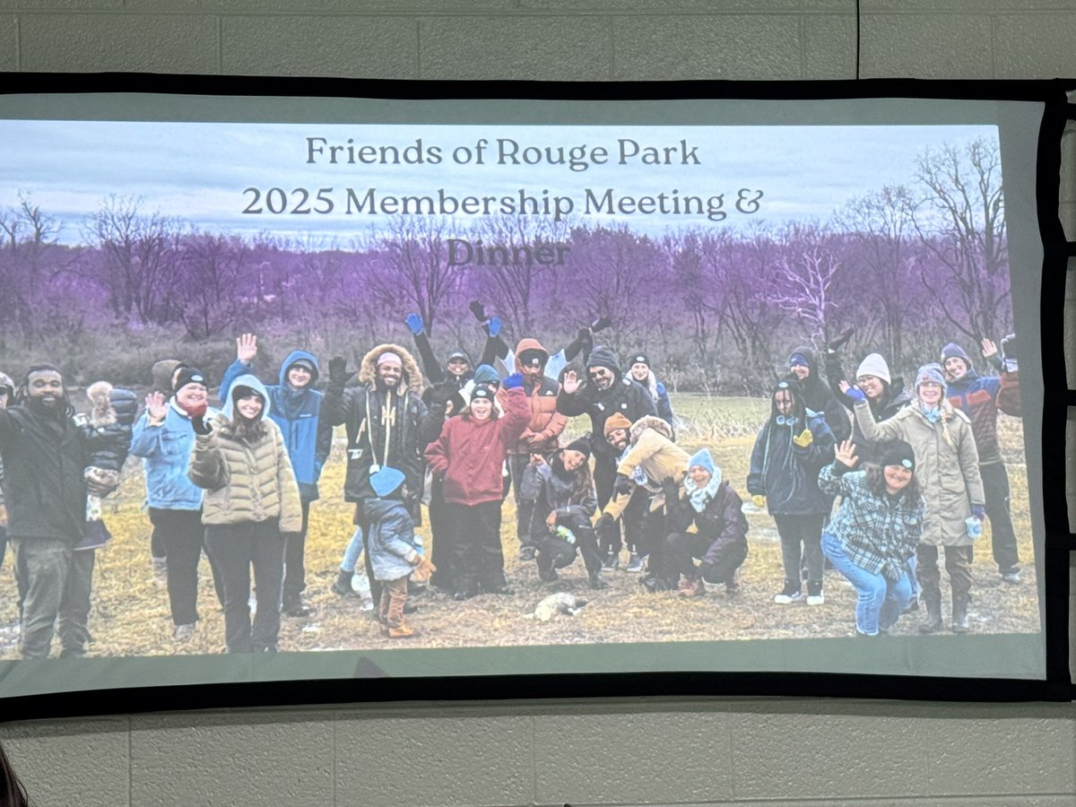 HIGHLIGHTS OF THIS WEEK ✨🙌

Neighborhood Police Officer Barbee and Commander Newson attended Friends of Rouge Park’s 2025 Membership Meeting and Dinner! 

#thesensationalsixthprecinct