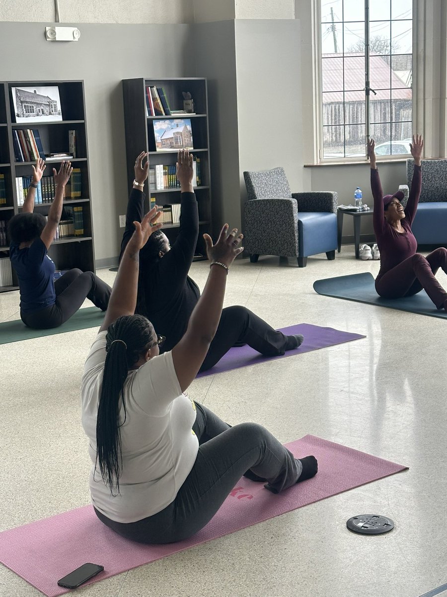 DPD 6th Precinct tweet media