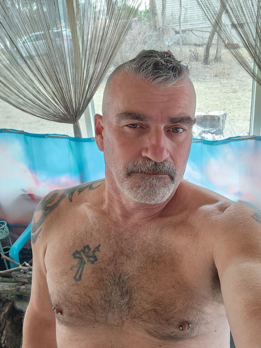 Daddyin515 tweet media