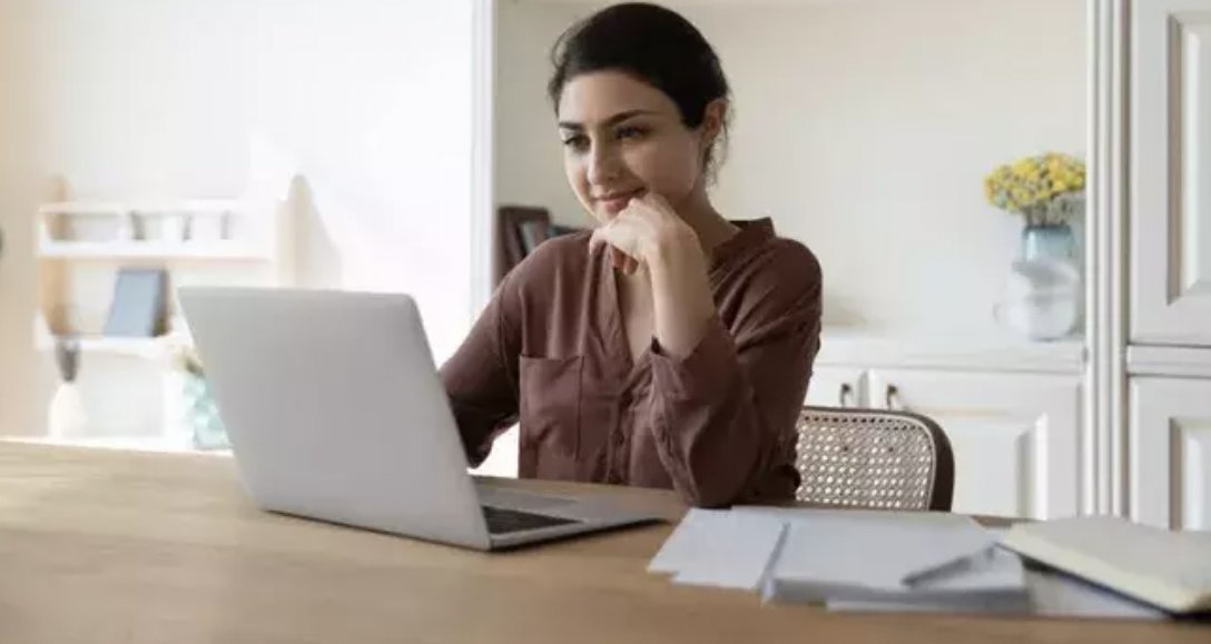 💻 From clearing cache to sending faxes, we found the most-Googled tech question in every state using Google Trends.

Spoiler: It’s not just about Wi-Fi. 👀

🗺️ What’s your state asking?

🔗 okt.to/rdwMq1

#TechTips #DigitalLife #SatelliteInternet #TechSavvy