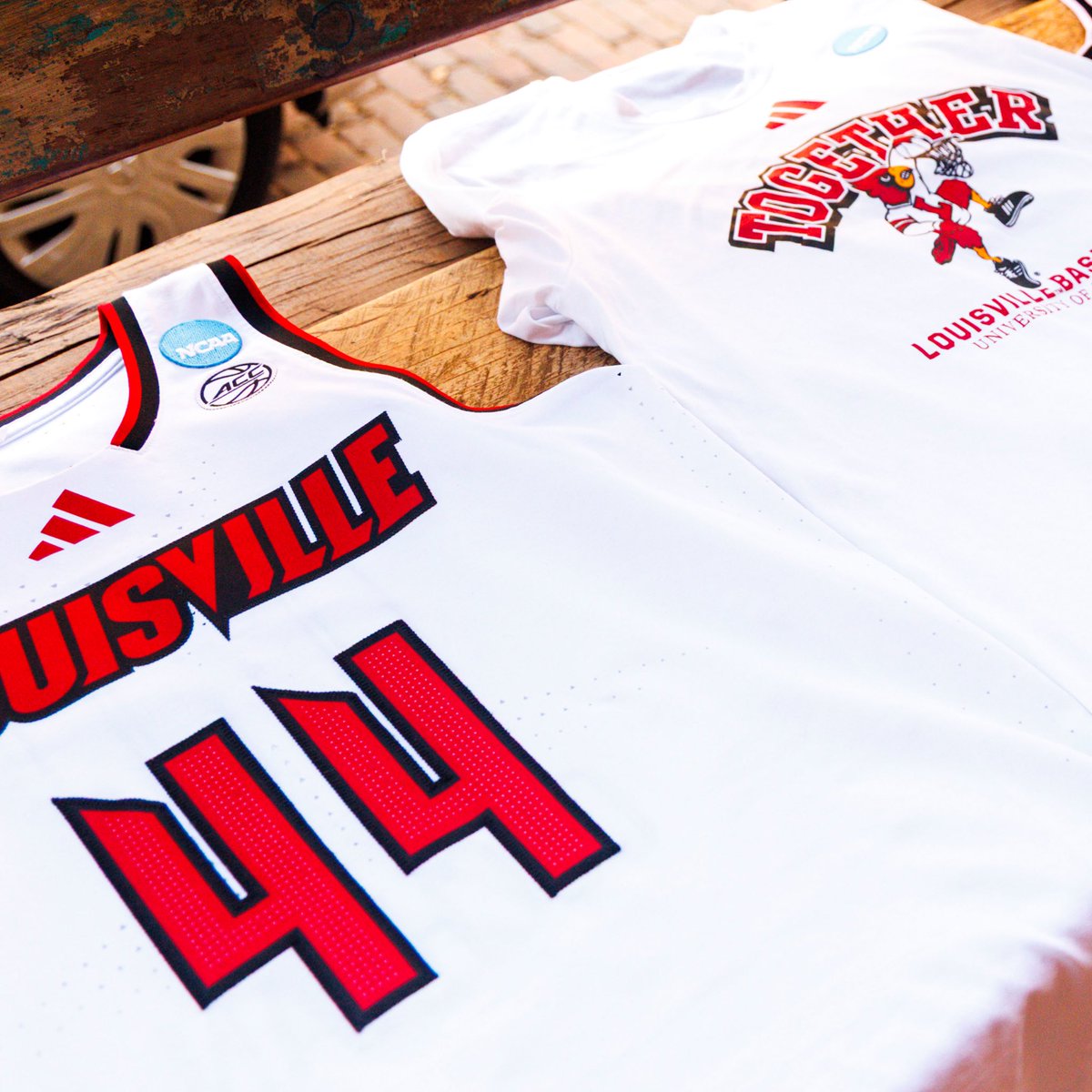 For the remainder of the season, we will wear patches to pay tribute to the remarkable legacy of Cardinal Forever, Junior Bridgeman.

#GoCards x #MarchMadness