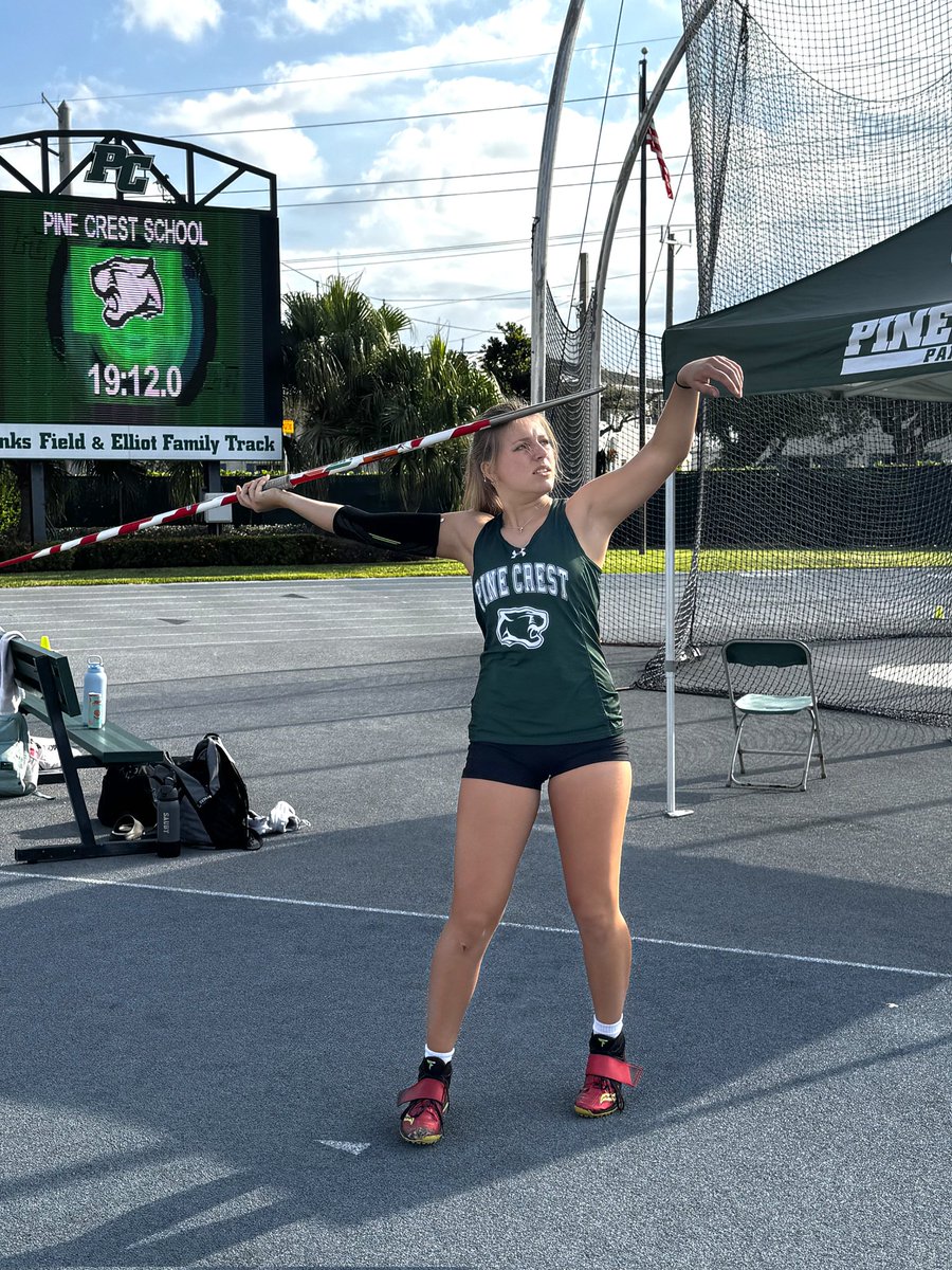 pinecresttrack's tweet image. Our javelin throwers are having a great start to the season!  Friedman &apos;26, 39.98m, Sauby &apos;27, 38.70m, Sundevall &apos;26, 38.55m!  Ranked 1-2-3 in the State!  #PCTrack #PCAthletics #PCPanthers
#PCAlumni